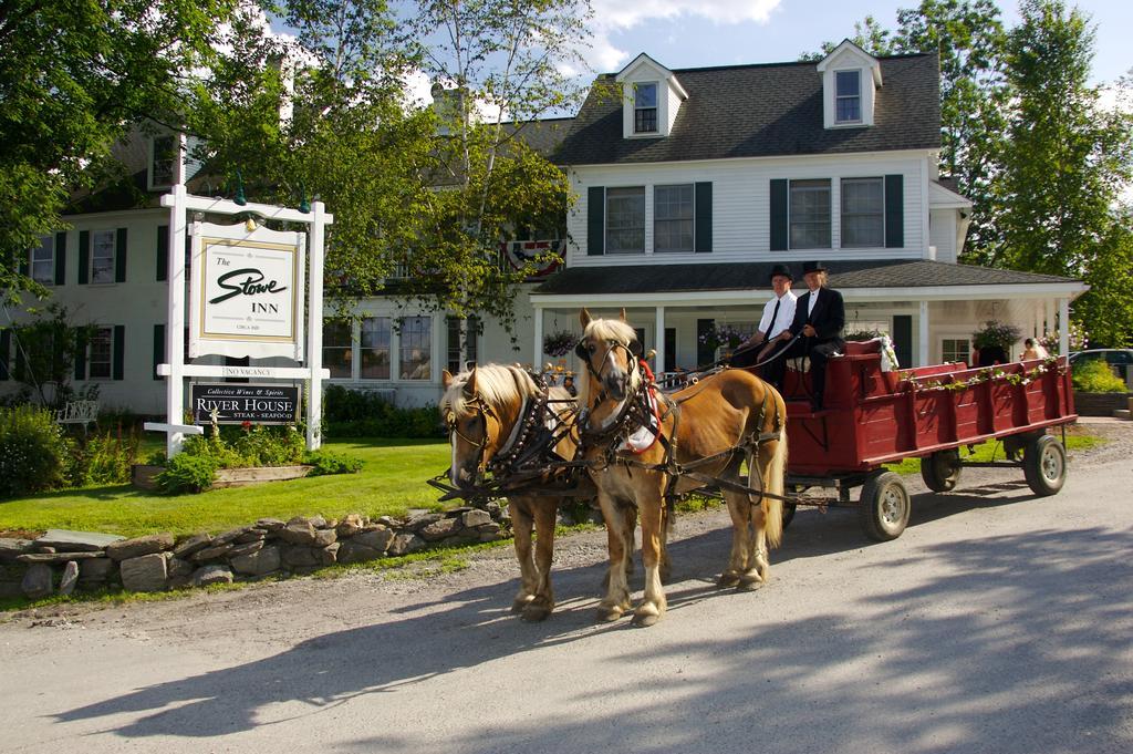 The Stowe Village Inn ภายนอก รูปภาพ