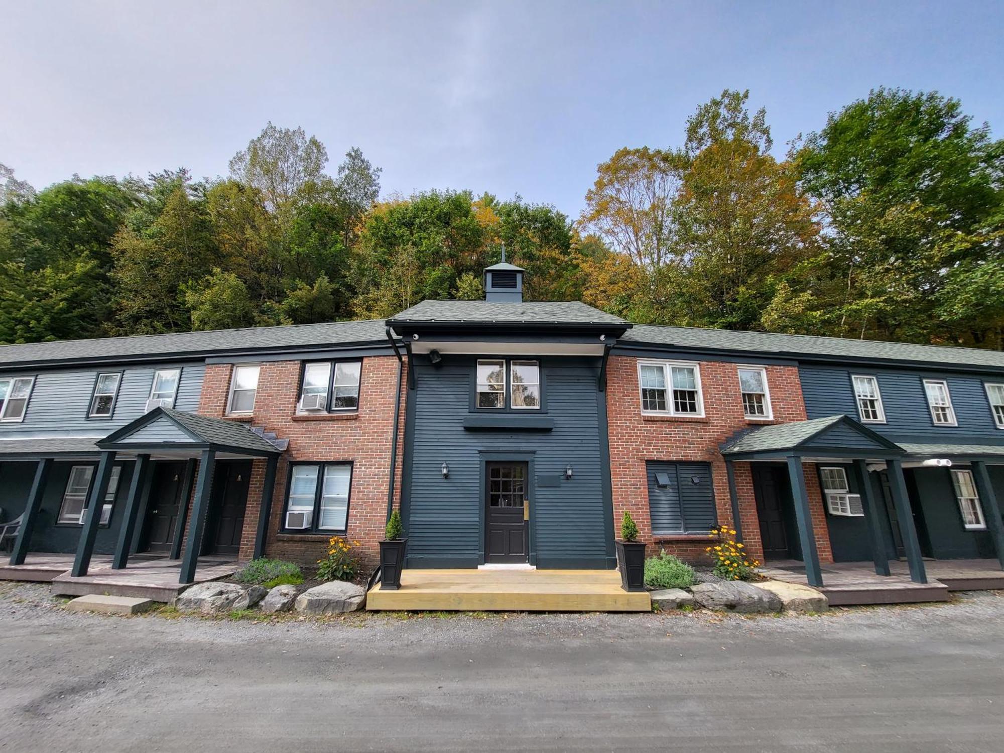 The Stowe Village Inn ภายนอก รูปภาพ